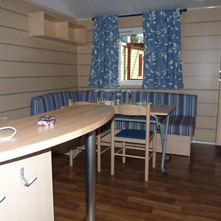 Camping Mobile U Sole Marinu Camping Patrimonio
