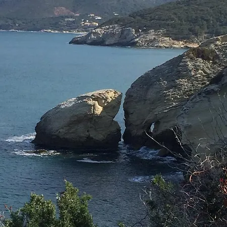 Mobile U Sole Marinu 3* Patrimonio